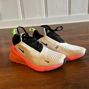 Women’s Nikes